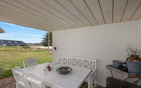 Reinhard - from the Sea: Cabaña, Patio Interior, Yarda, Edificios Del Jardín, Cobertizo, Vía Muerta, Mueble Para Exteriores, Cuarto De Troncos, Estructura Al Aire Libre, Choza