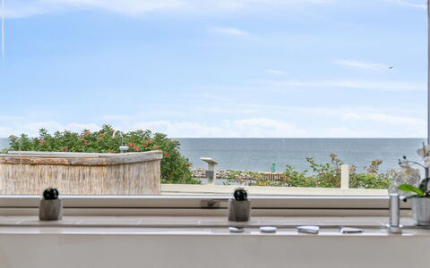 Dzavid - 50M from the Sea: Departamento, Condominio, Inmuebles, Balcón, Villa, Hotel