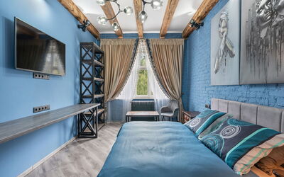 Alojamiento:&nbsp;Carlsbad Suites 100.3