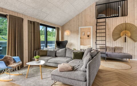 Artur - 800M from the Sea: Madera, Mueble, Piso, Sala, Suelo, Techo, Sofá, Arrojar La Almohada