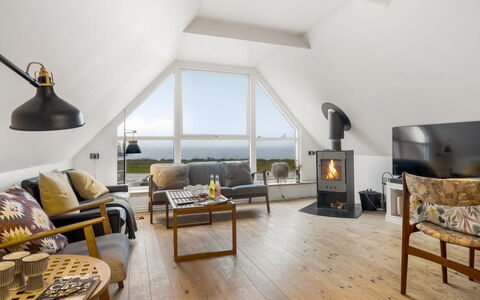 Raika - 25M to the Fjord: Cabaña, Patio Interior, Yarda, Edificios Del Jardín, Cobertizo, Vía Muerta, Mueble Para Exteriores, Cuarto De Troncos, Estructura Al Aire Libre, Choza
