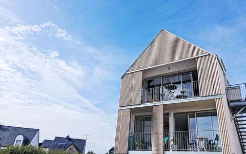 Résidence les Maisons de Surf: Arquitectura, Fachada, Casa, Vía Muerta, Cabaña, Balcón, Inmuebles, Porche, Diseño