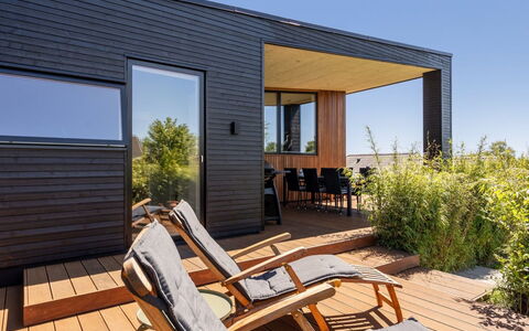 Karitte - 300M from the Sea: Madera, Casa, Porche, Cubierta, Madera Dura, Techo, Manchas De Madera, Suelos De Madera, Eco Hotel