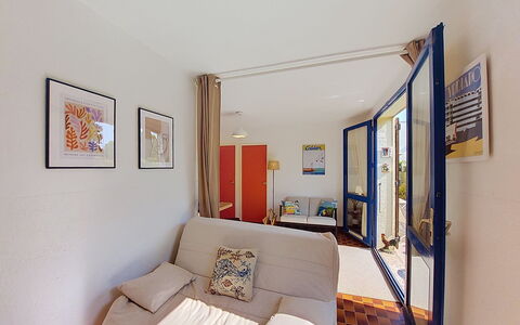 Le Barcarès 255: Mueble, Diseño De Interiores, Piso, Suelo, Madera, Habitación, Sofá, Techo, Sala, Departamento