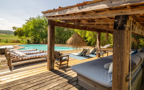 Villa Poggio Zucchino, Pool, Wellness, Piacenza: Piscina, Mueble, Madera, Mueble Para Exteriores, Recurso, Porche, Cubierta, Ocio, Silla, Eco Hotel