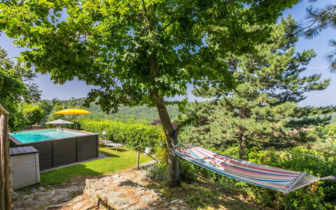 Ridaldi: Sombra, Jardín, Ocio, Piscina, Eco Hotel, Mueble Para Exteriores, Césped, Paisajismo, Yarda, Patio Interior