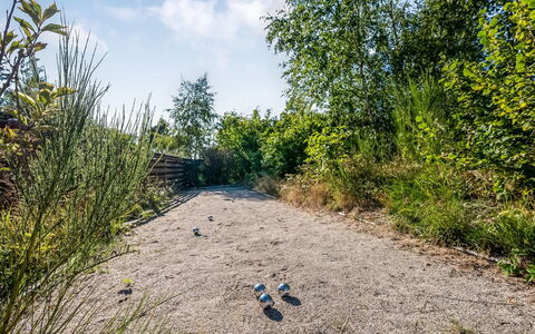 Tede - 1Km from the Sea: Hierba, Pradera, El Terreno Del Lote, Cabaña, Área Rural, Prado, Edificios Del Jardín, Jardín, Cobertizo