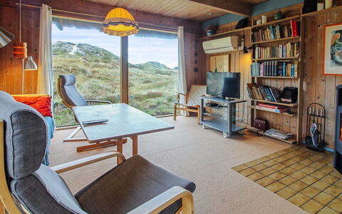 Asel - 1Km from the Sea: Cabaña, Patio Interior, Yarda, Edificios Del Jardín, Cobertizo, Vía Muerta, Mueble Para Exteriores, Cuarto De Troncos, Estructura Al Aire Libre, Choza
