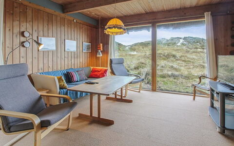 Asel - 1Km from the Sea: Cabaña, Patio Interior, Yarda, Edificios Del Jardín, Cobertizo, Vía Muerta, Mueble Para Exteriores, Cuarto De Troncos, Estructura Al Aire Libre, Choza