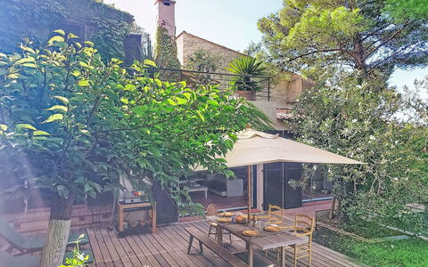 Villa 50: Arbusto, Jardín, Patio Interior, Sombra, Yarda, Paisajismo, Silla, Mueble Para Exteriores, Hacienda, Eco Hotel