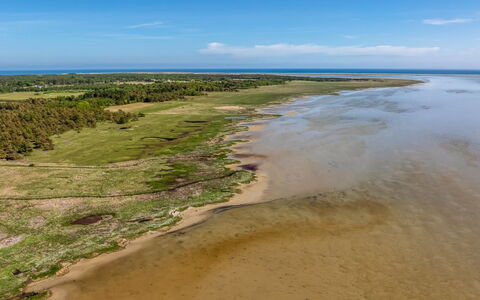 Alika - 300M from the Sea: Agua, Los Recursos Hídricos, Nube, Horizonte, Paisaje Natural, Ecorregión, Llanura, Costa, Costeras Y Los Accidentes Geográficos Oceánico