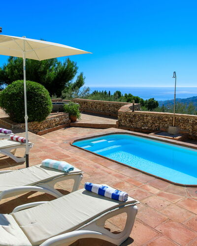 Comendador: Azul, Piscina, Mueble Para Exteriores, Mueble, Recurso, Mar, Eco Hotel, Sunlounger, Ocio, Silla