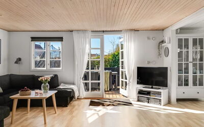 Detlef - 400M from the Sea