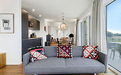 Penthouse Imort (654)