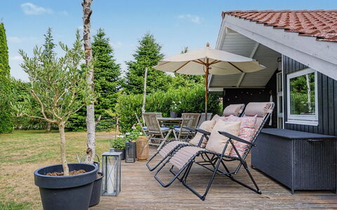 Lirim - 400M from the Sea: Madera, Mueble Para Exteriores, Mueble, Maceta, Silla, Jardín, Mesa Al Aire Libre, Porche, Sombra