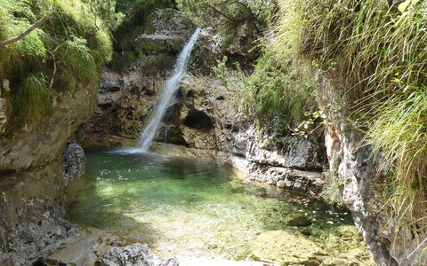 Casa Ines, Feltre: Los Recursos Hídricos, Agua, Cuerpo De Agua, Corriente, Cascada, Corriente De Agua, Klippe, Base, Primavera