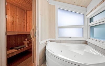 Edvard - 300M from the Sea