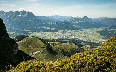 Sankt Johann in Tirol 25: Montaña, Accidentes Geográficos Montañosas, Verde, Colina, Paisaje Natural, Tierras Altas, Cordillera, Pradera, Terreno, Paisaje