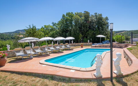 Enda: Piscina, Recurso, Eco Hotel, Hotel, Ciudad De Vacaciones, Villa, Mueble Para Exteriores, Paraguas, Sunlounger