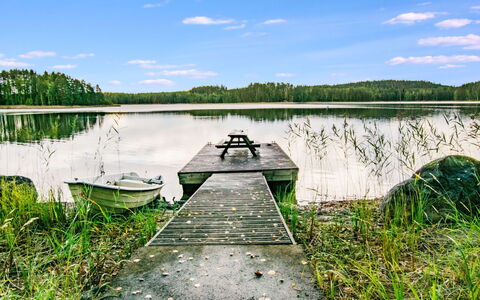 Villa Saimaa: Agua, Los Recursos Hídricos, Cuerpo De Agua, Verde, Entorno Natural, Naturaleza, Paisaje Natural, Camino Acuático, Banco, Verano