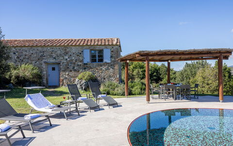 Il Gabbro, Luxury Experience: Azul, Piscina, Mueble Para Exteriores, Cabaña, Inmuebles, Recurso, Casa De Campo, Silla, Villa, Eco Hotel