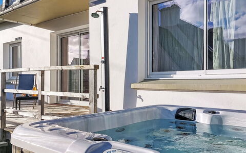 Villa Koraill Glaz: Arreglo De Tubería, Bañera, Jacuzzi, Hotel, Balcón, Recurso, Ático