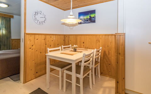 Parintie 3 D 21: Mueble, Silla, Mueble Para Exteriores, Mesa, Madera, Mesa Al Aire Libre, Cocina Y Comedor Mesa, Sombra, Jardín, Paraguas