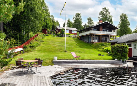 Viksjö Utsikten: Casa, Casa, Cabaña, Lago, Jardín, Reservorio, Inmuebles, Eco Hotel