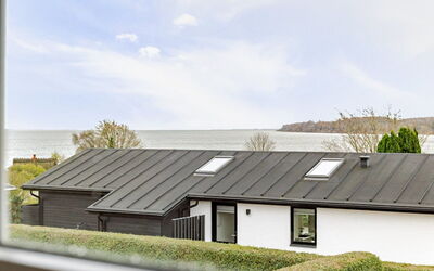 Arvi - 100M from the Sea