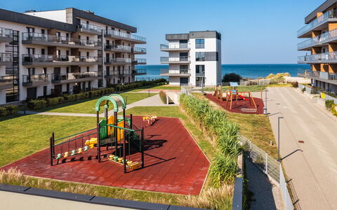 Gardenia: Mueble, Silla, Mesa, Departamento, Mueble Para Exteriores, Balcón, Cocina Y Comedor Mesa, Condominio, Sombra, Patio