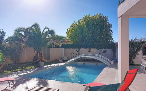Les Roselières: Piscina, Barrio Residencial, Recurso, Material Compuesto, Sombra, Fuente De Agua, Mueble Para Exteriores, Ocio, Eco Hotel, Hacienda