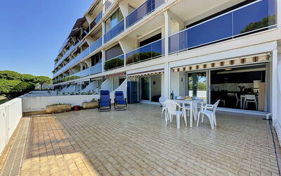Alojamiento:&nbsp;Le Golfe Vermeil 195.2