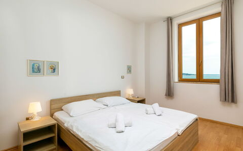 Alojamiento:&nbsp;Aparthotel Rotonda Inn 140.1
