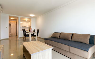 Alojamiento:&nbsp;Aparthotel Rotonda Inn 140.1