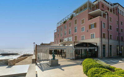 Novigrad (Istra) 140: Diseño Urbano, Departamento, Mueble Para Exteriores, Hotel, Balcón, Villa, Recurso