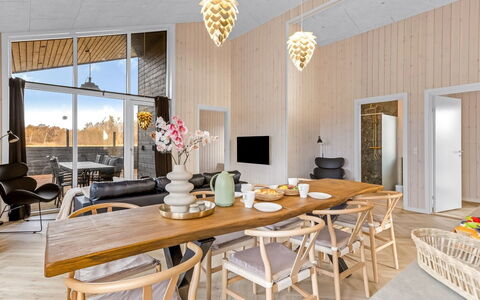 Thorin - 1.2Km from the Sea: Cabaña, Patio Interior, Yarda, Edificios Del Jardín, Cobertizo, Vía Muerta, Mueble Para Exteriores, Cuarto De Troncos, Estructura Al Aire Libre, Choza