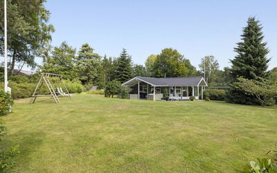 Franke - 1.2Km from the Sea