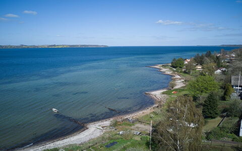 Hilde - 75M from the Sea: Azul, Cabaña, Casa, Casa, Casa De Campo, Inmuebles, Vía Muerta