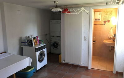 3.5-Zi.-Ferienwohnung mit Privatem Seeanstoss