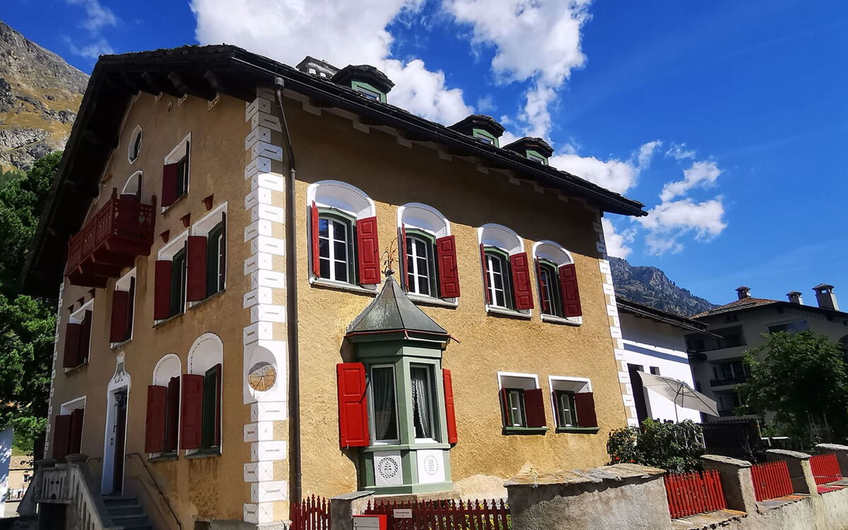 Chesa Lagrev-Schucan