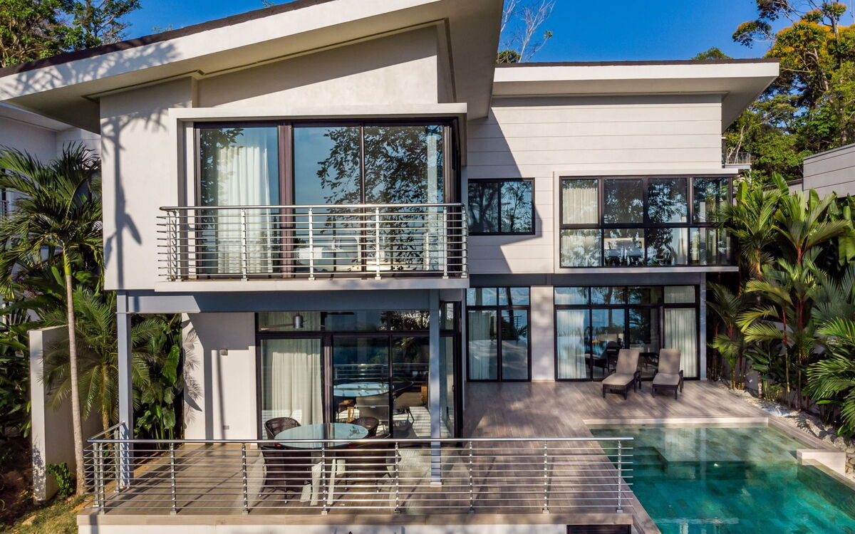 Ferienvilla Villa 6 mit Infinity-Pool