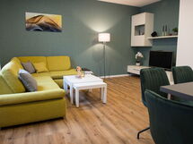 Kinas Suite Eg