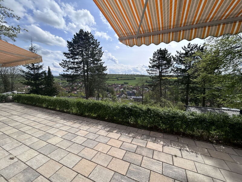 Renoviertes Haus in Husen mit Terrasse und Sauna