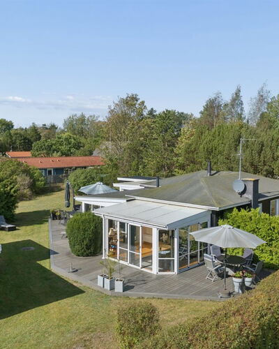 Haralde - 1.4Km from the Sea