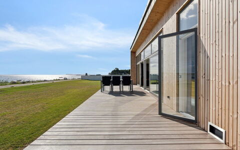 Eljas - 10M from the Sea: Madera, Suelos De Madera, Tablón, Madera Dura, Suelo, Material Compuesto, Boardwalk, Cubierta, Mar, Pasarela