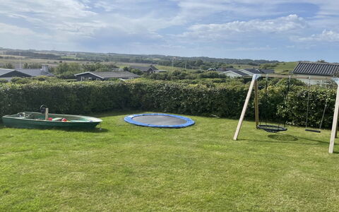 Joseph - 500M from the Sea: Hierba, El Terreno Del Lote, Llanura, Césped, Jardín, Trampolín, Sombra, Yarda, Césped Artificial, Cama Elástica - Material Y Suministros