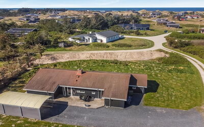 Peder - 700M from the Sea