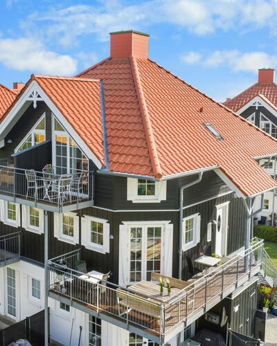 Alitta - 240M from the Sea