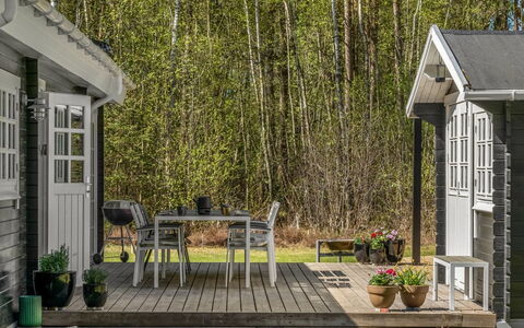 Landrich - from the Sea: Madera, Mueble, Departamento, Habitación, Techo, Manchas De Madera, Silla, Madera Dura, Barniz, Maderas