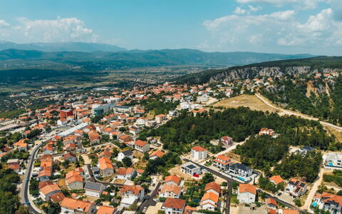 Villa Budimir: Barrio Residencial, Área Urbana, Vista Panorámica, Fotografía Aérea, Ciudad, Suburbio, Paisaje, Barrio, By, Horizonte
